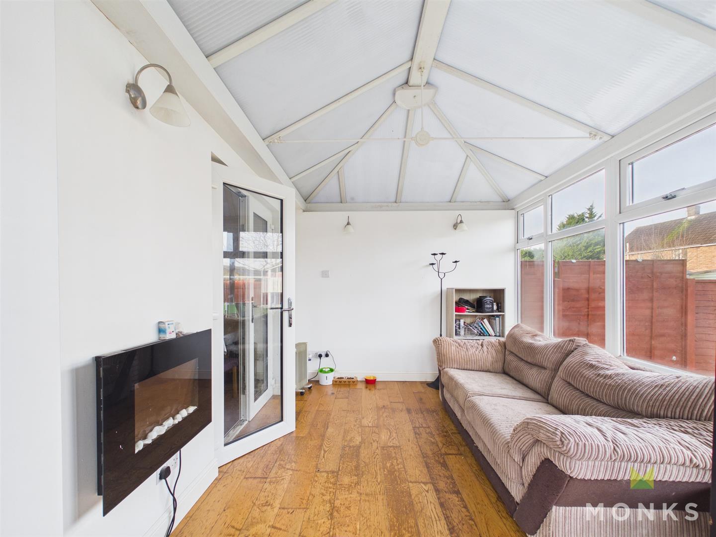 213 Monkmoor Road, Shrewsbury, SY2 5SN For Sale